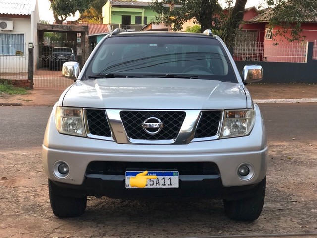 NISSAN FRONTIER 2.5 SEL 4X4 AUT. 4P