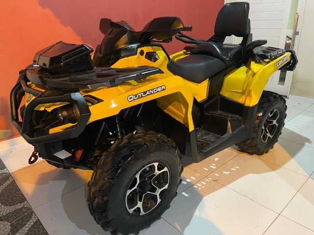 QUADRICICLO CAN AM OUTLANDER MAX XT 650CC 4X4 2014