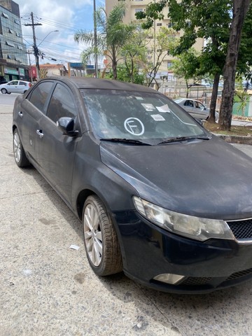 Kia Cerato para retirada de peças sucata