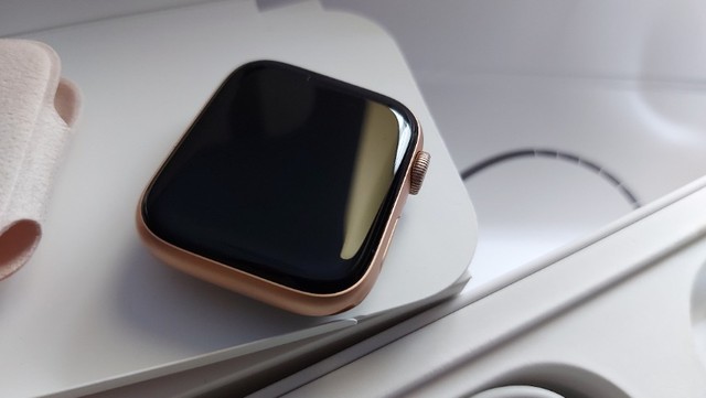 apple watch s5 rose