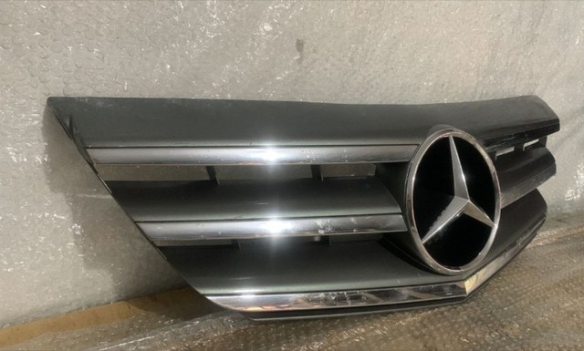 Grade Parachoque Dianteiro Mercedes B180 2011 C/Detalhe - Foto 3