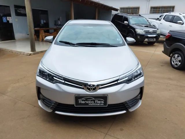 Toyota Corolla 2019 em Pinhais - Usados e Seminovos