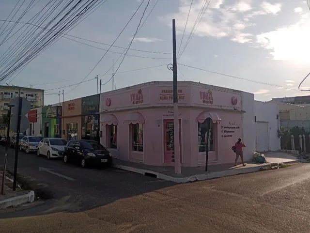 A.Moura Gestor Imobiliário-Filial Santarém Vende 1 Prédio Comercial Centro 7 ponto alugado