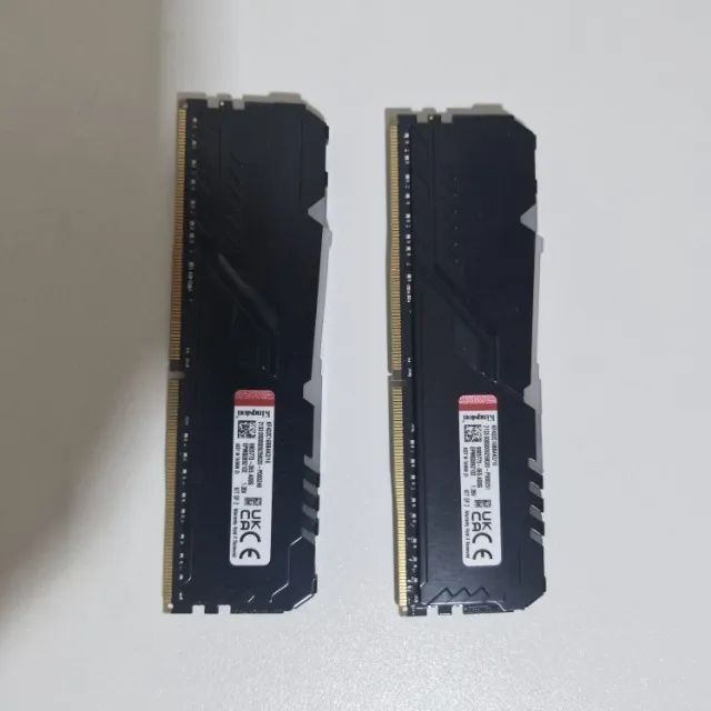 Memória Kingston Fury Beast, RGB, 16GB (2x8GB), 3200MHz, DDR4, CL16, Preto