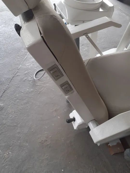 Cadeira Odontológica Usada - Foto 3