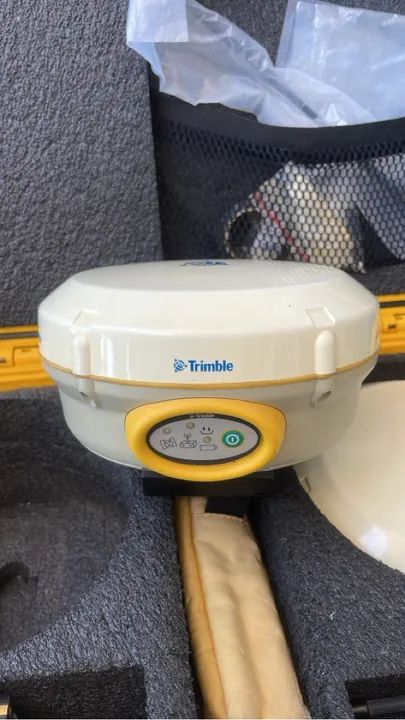 GPS RTK TRIMBLE R4