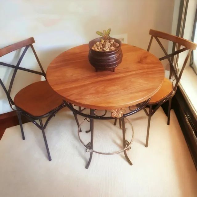 Jogo de mesa Vintage com 2 cadeiras rústica  - Foto 6