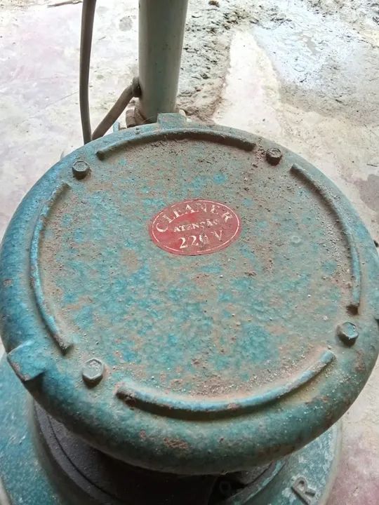 Máquina de Polir Piso - Usada - Foto 2