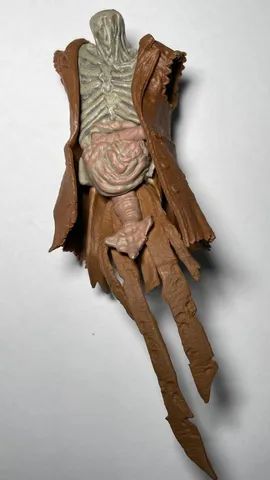 Tronco Zumbi P/ Diorama Custom Walking Dead Resident Evil / apocalipse / horror / terror