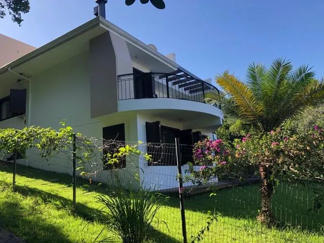 Casa 3 Quartos Para Alugar - Lagoa Da Conceição, Florianópolis - SC ...