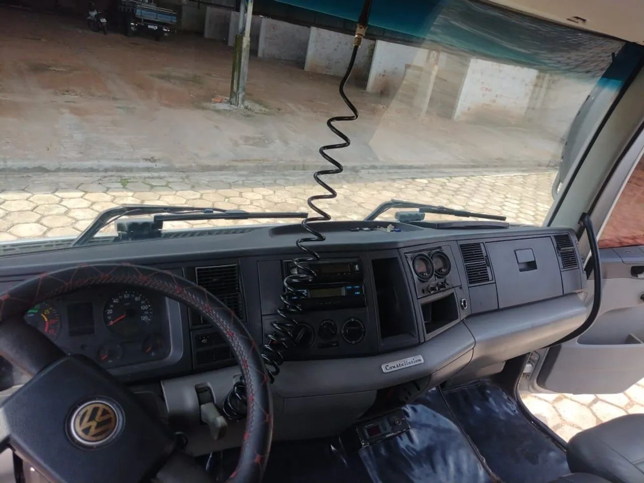 Caminhão Baú Volkswagen 13.180 - Refrigerado - Foto 7