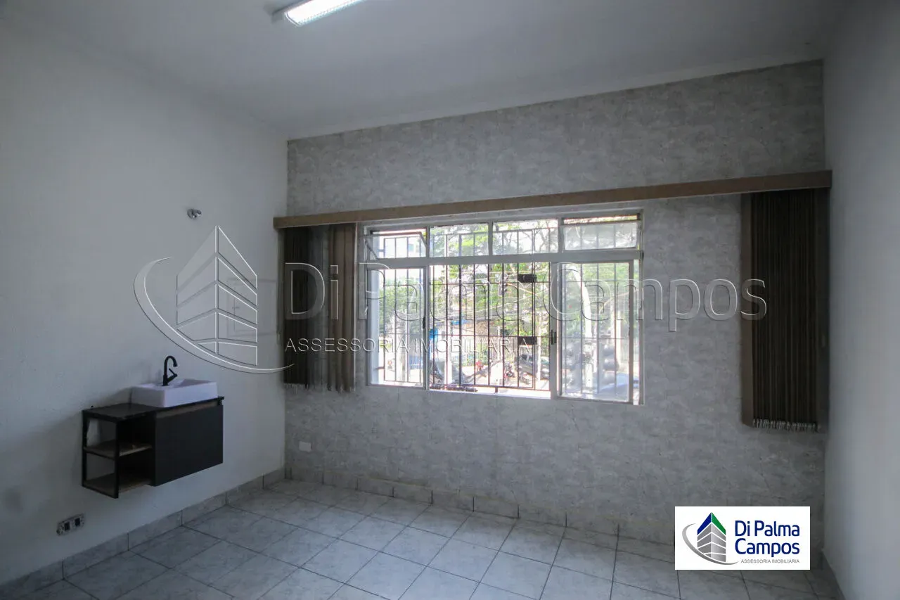 Sala comercial para alugar em sobreloja com 33m² no Jabaquara