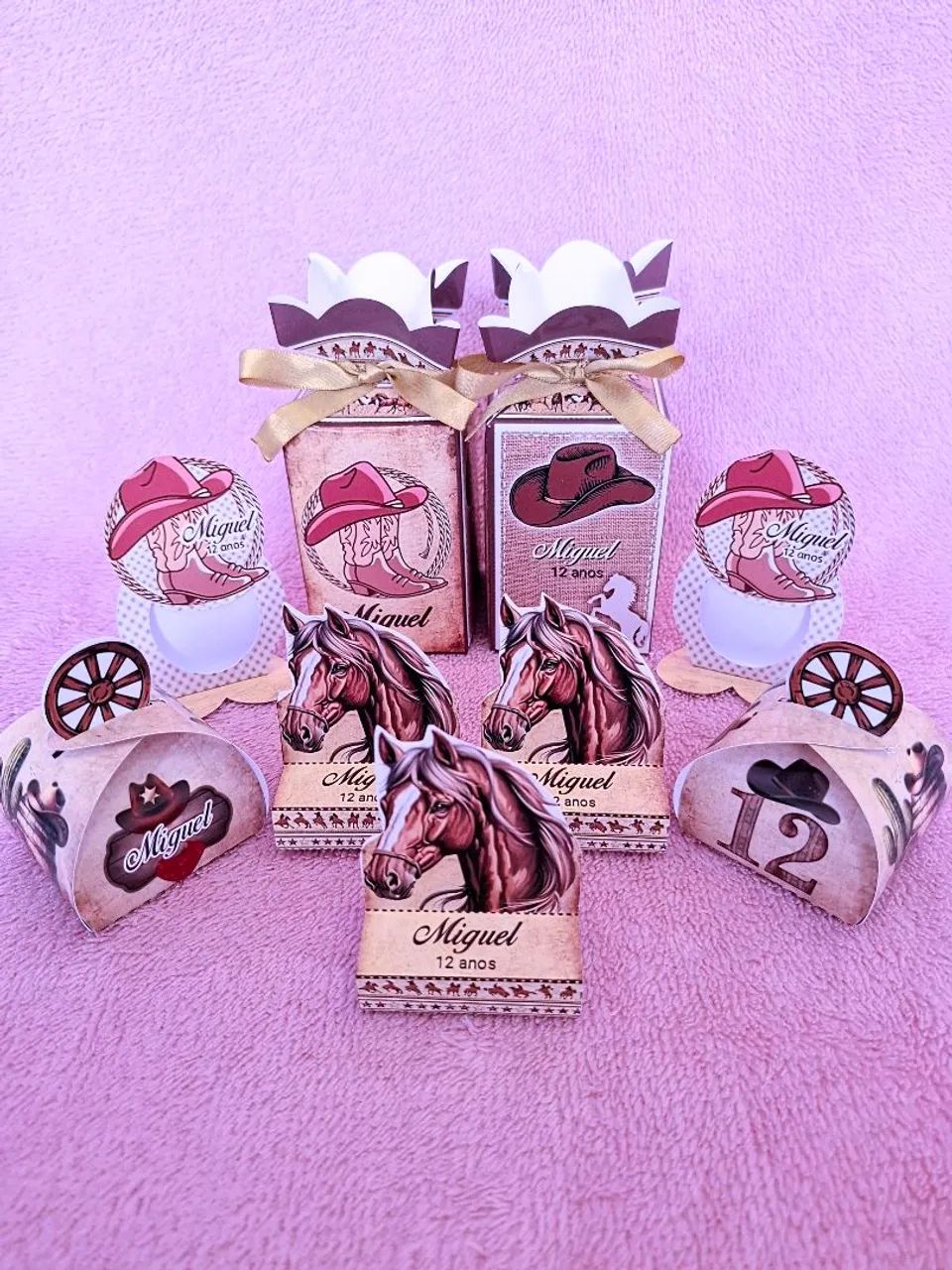 Caixinhas personalizadas pra festa de aniversário  - Foto 4