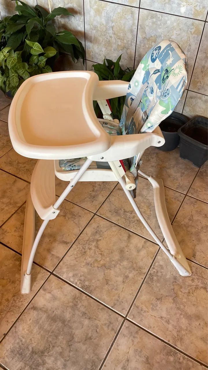 Cadeira de alimentação  - Foto 3