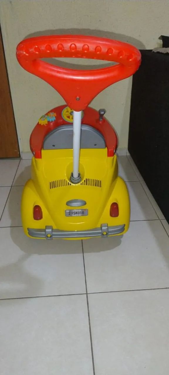 Carrinho de empurrar infantil