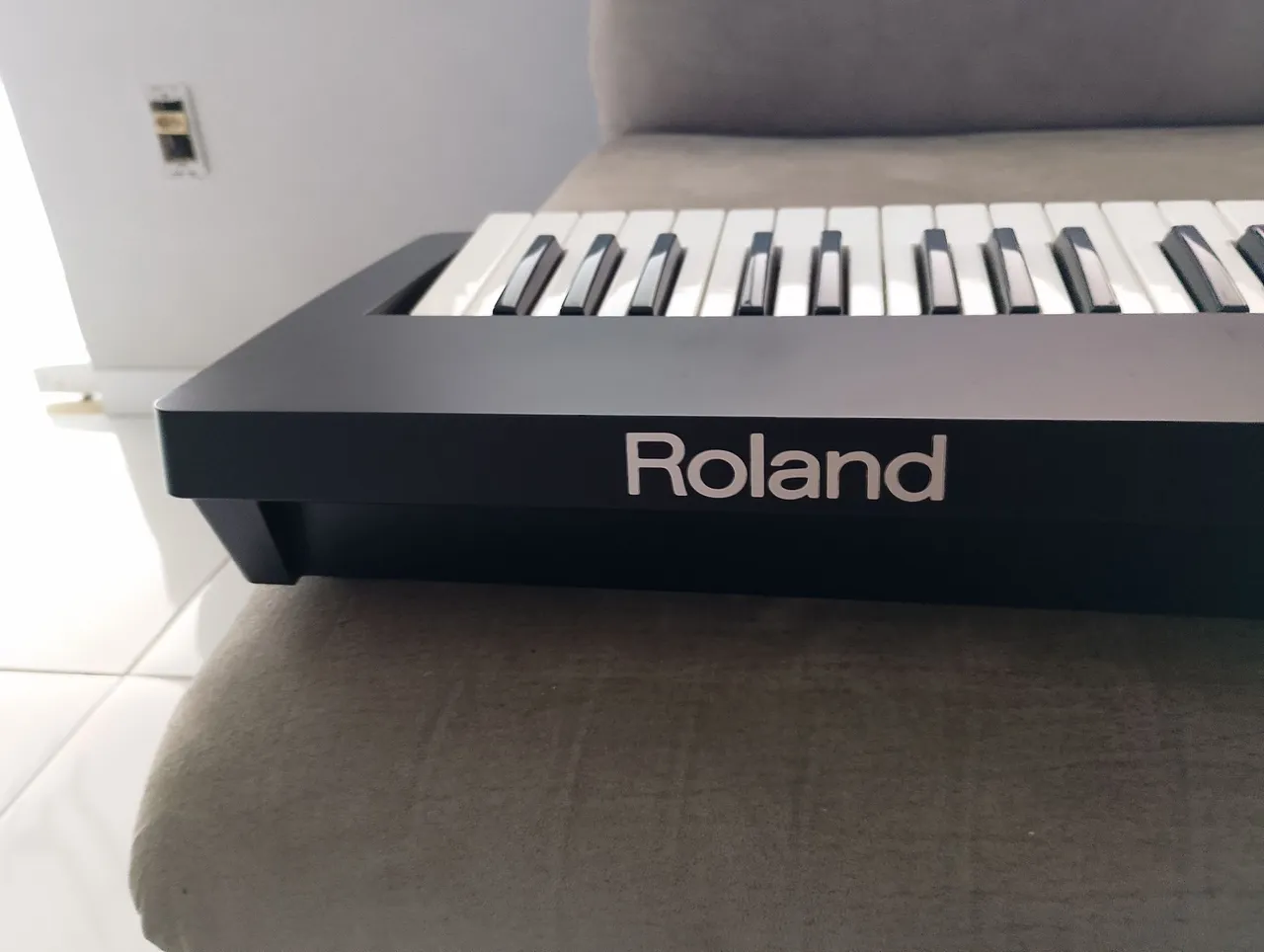 Teclado Roland - Ótimo estado!