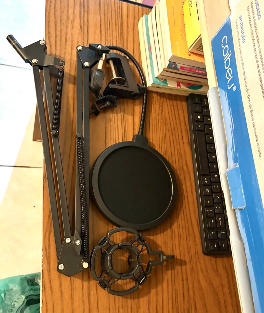 Suporte microfone p/ Podcast e estúdio de gravação 