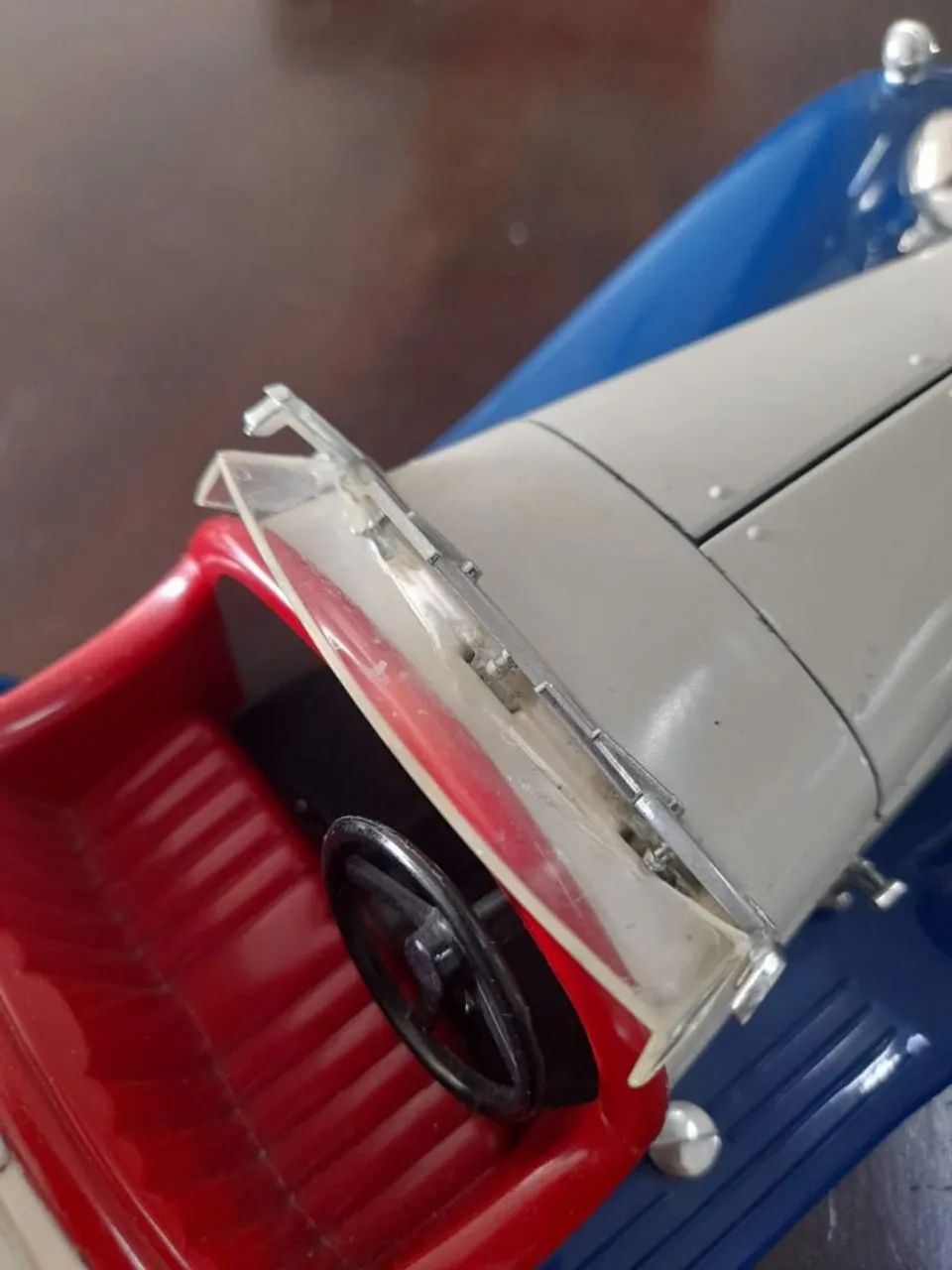 Miniatura de carro Alfa Romeo 2300 Spider 1932 - Foto 4