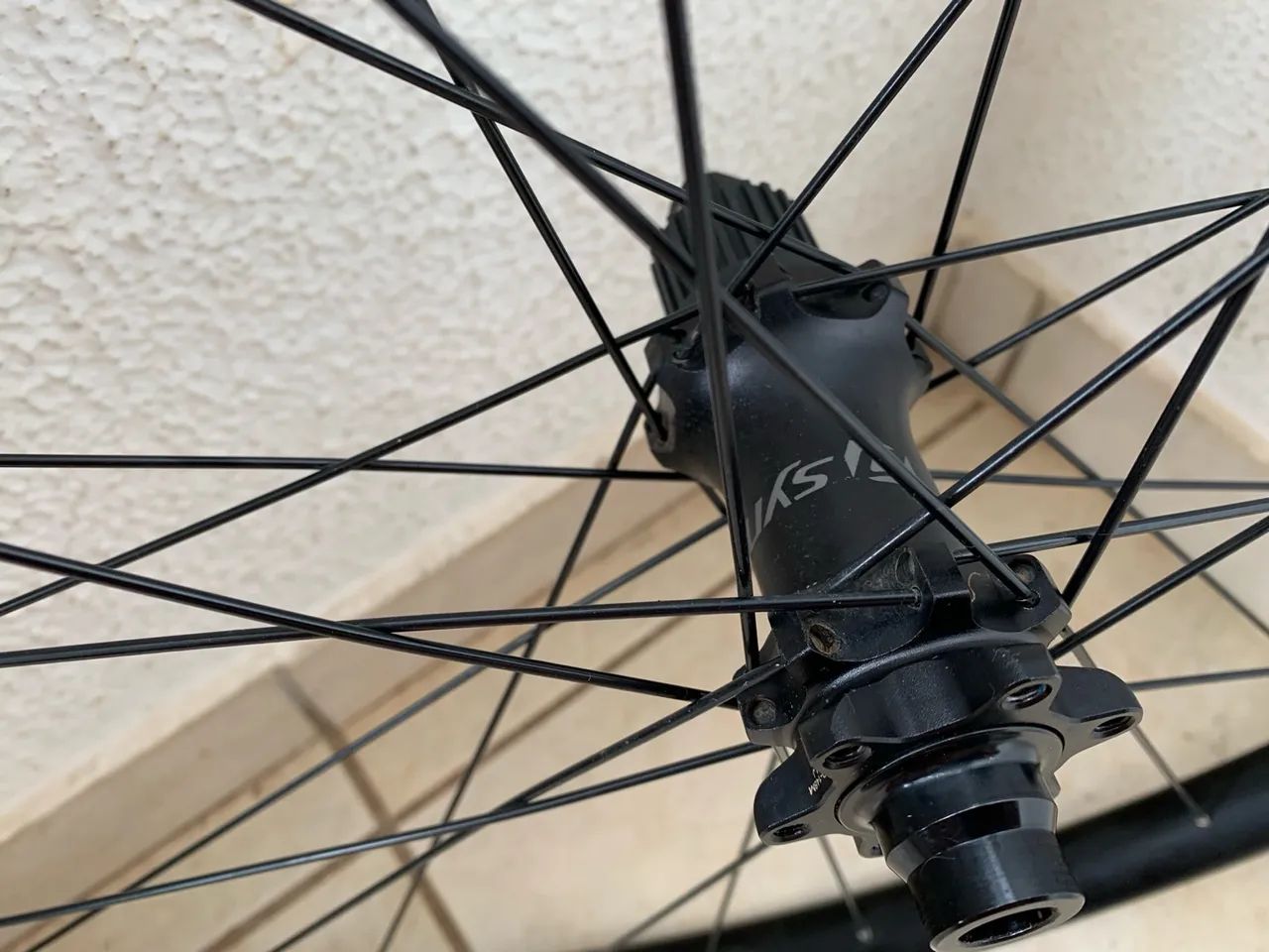 Rodas Syncros Silverton 2.5 aro 29 - Foto 5