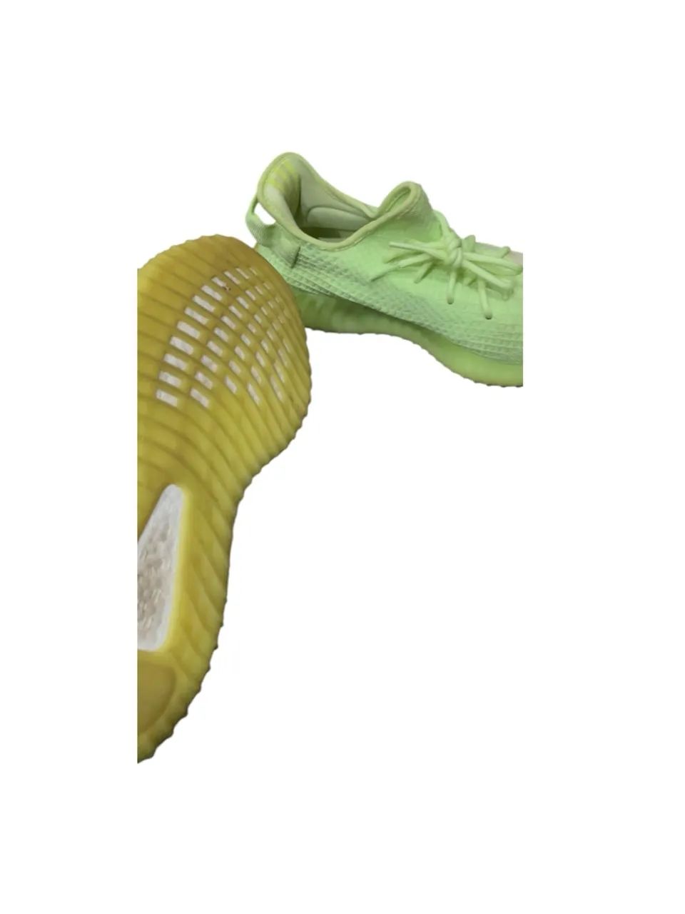 Yeezy Boost 350 V2 Original Novo - Brilha no Escuro - Foto 3