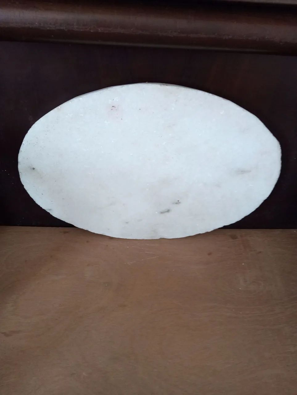 Mármore branco oval 38 x 26 cm