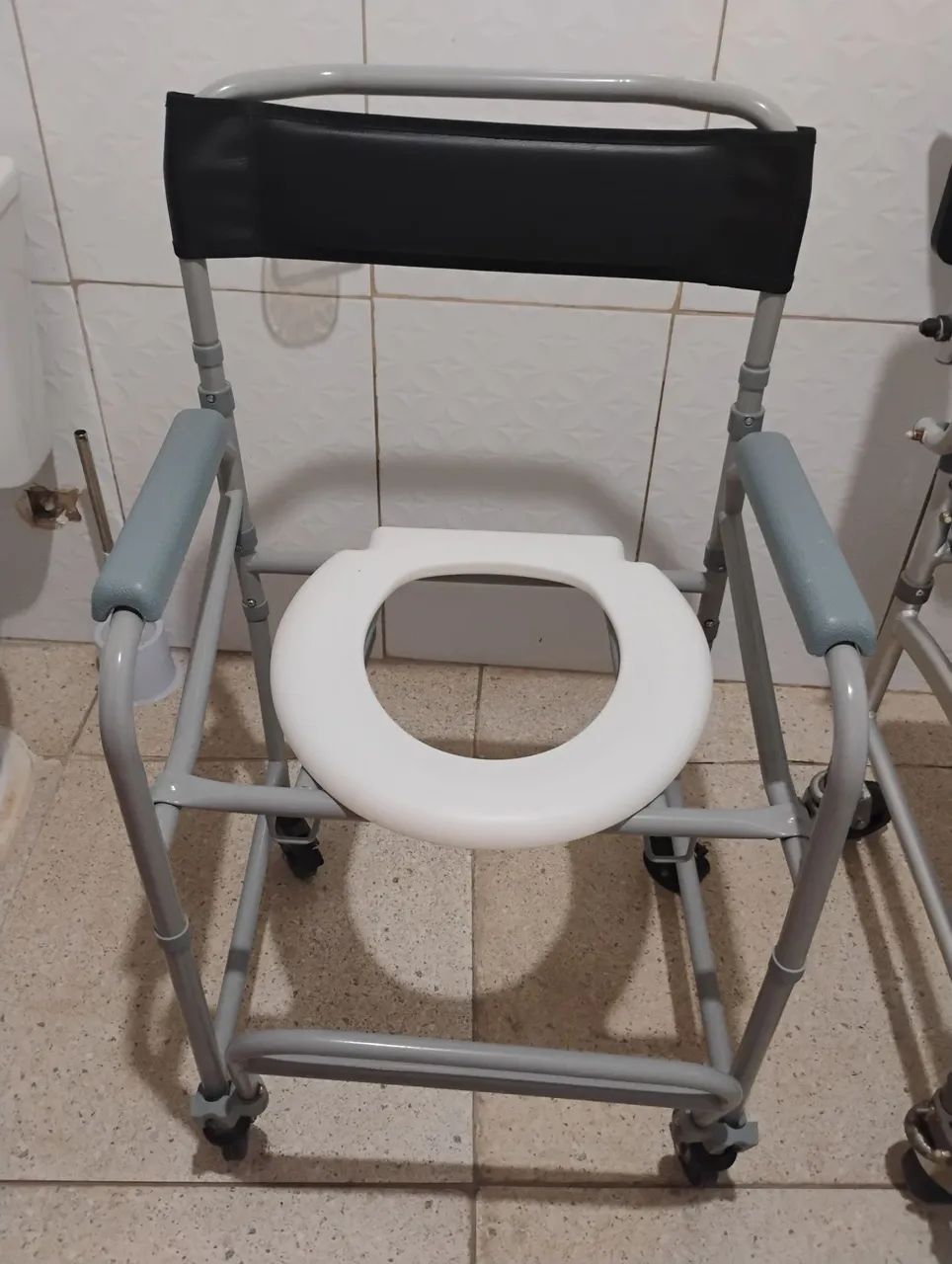 Bath Chair!64850236641923121