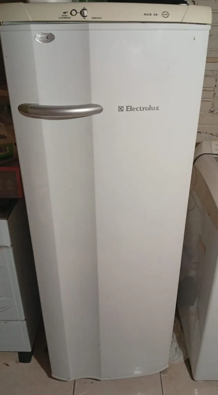 Geladeira Electrolux RDE 30