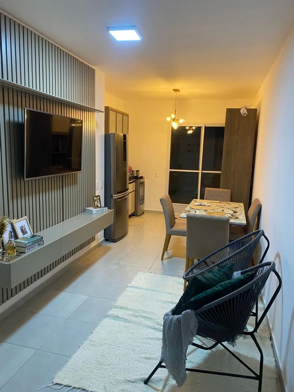 Casa super nova em condomínio muito bem localizado