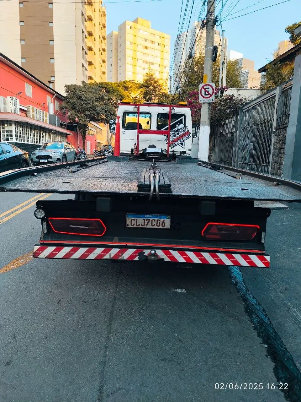 FORD CARGO 815 ORIGINAL BAIXO KM LEGALIZADO  - Foto 4