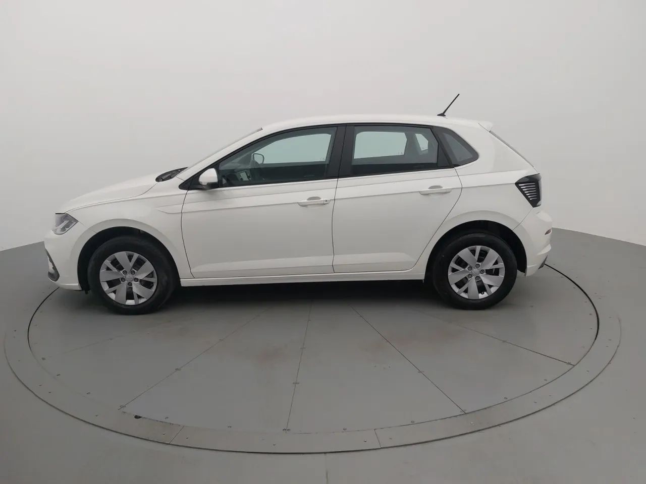 Volkswagen Polo 2024 1.0 mpi manual - Foto 2