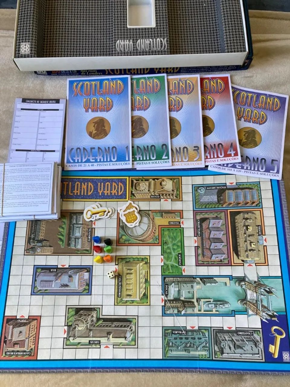 Jogo Scotland Yard Completo Antigo Anos 90 Tabuleiro - Foto 3