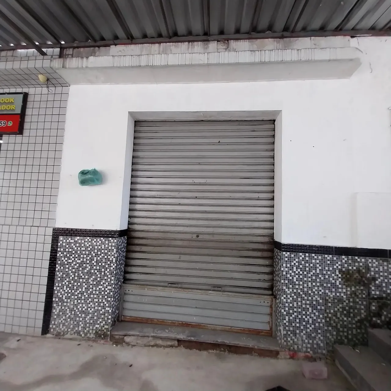 Térrea para aluguel com 90 metros quadrados com 2 quartos em Coelho Neto - Rio de Janeiro