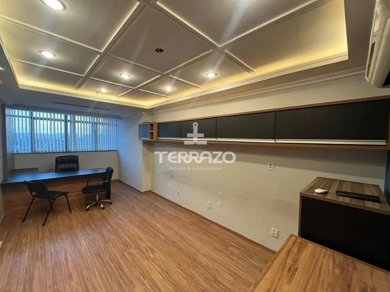 Sala à venda, Vila Santa Cecília, Volta Redonda, RJ