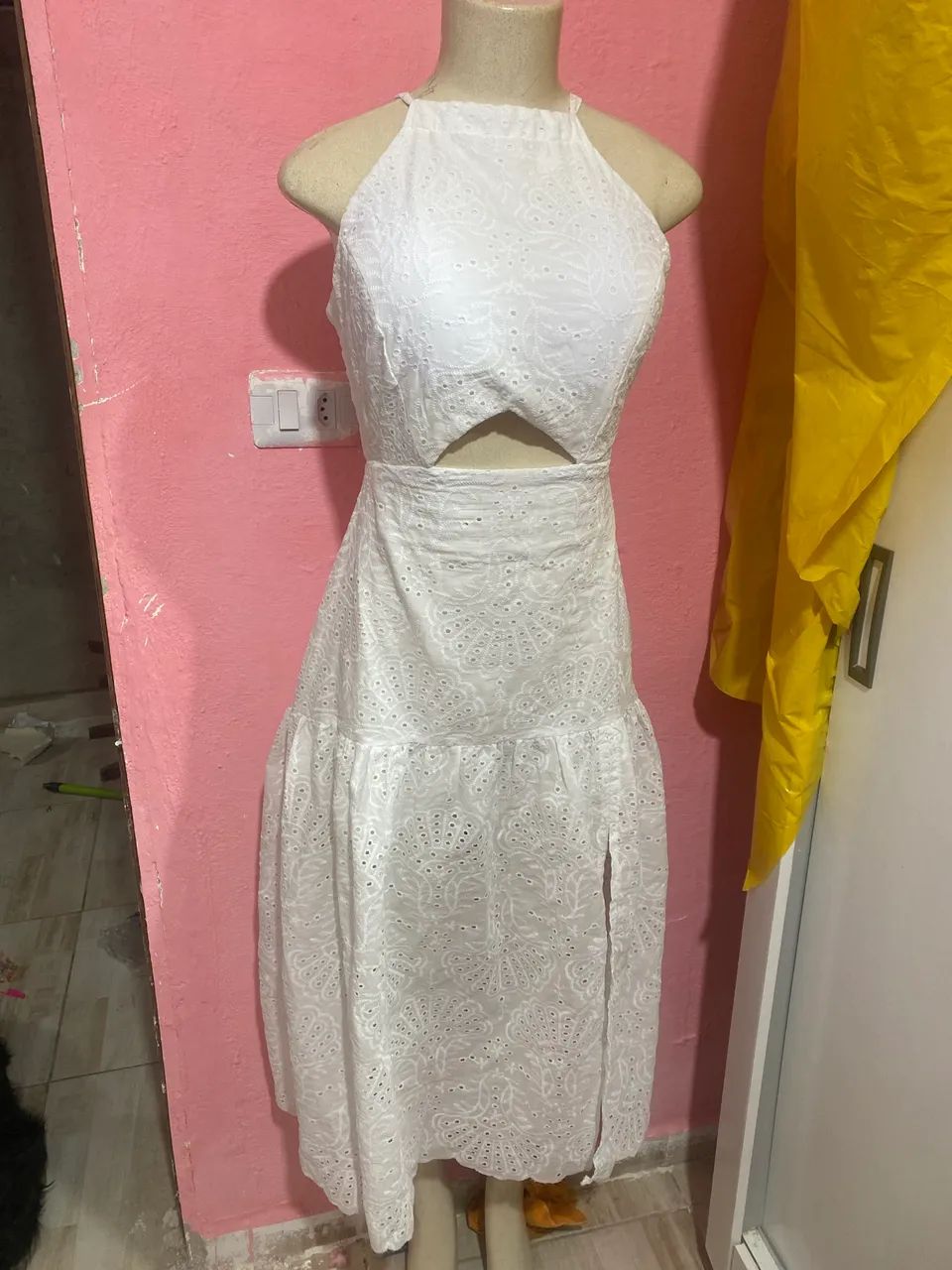 Vestido branco cambraia lindo