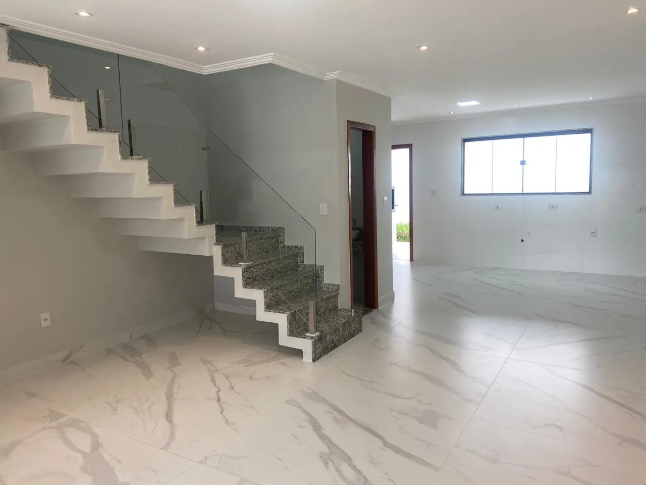 Casa Nova com 3 Suítes, Closet e Área Gourmet no Jardim Belvedere - Volta Redonda/RJ