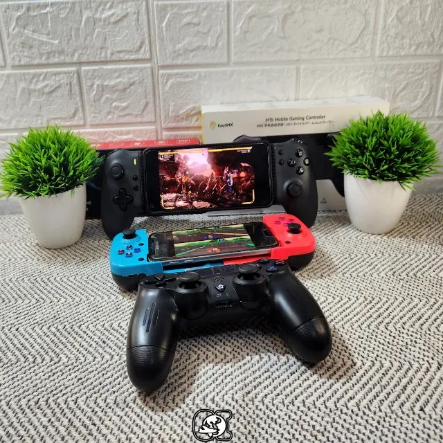 Controles variados para Celular, PS4 e PC (preços variados)