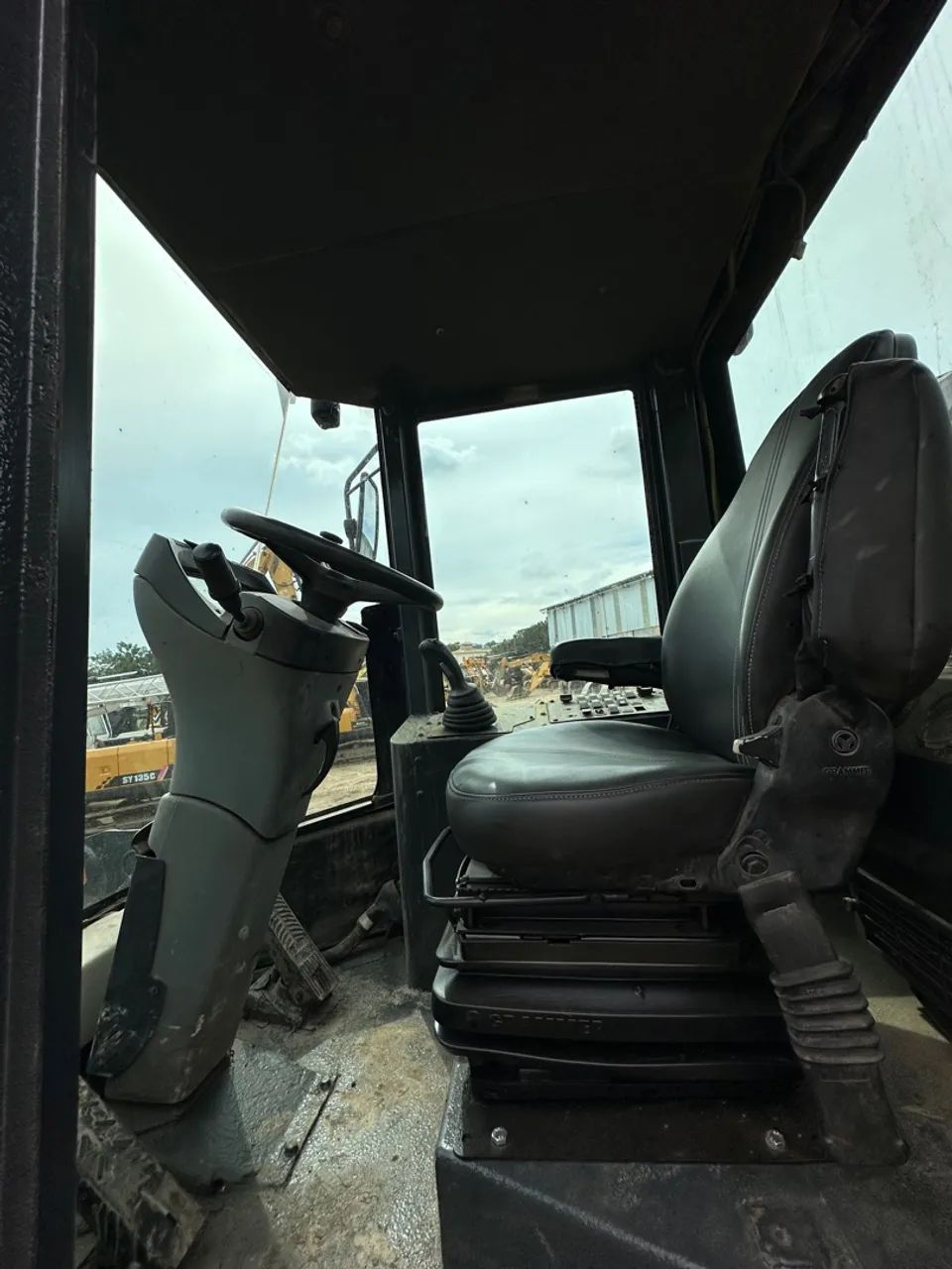 Pá Carregadeira Case 621D 2017  - Foto 5