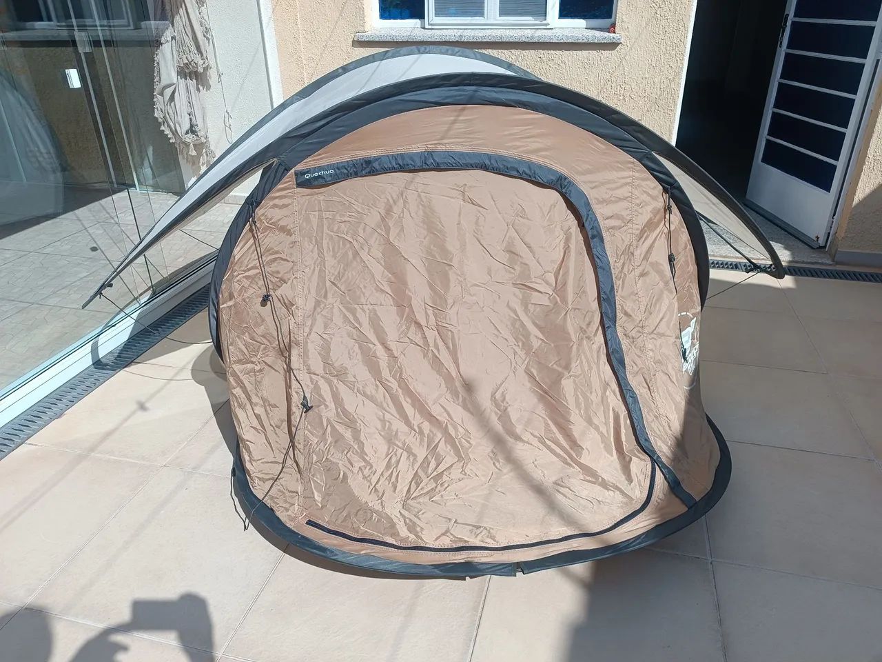 Tenda de Camping Dobrável. Para 2 pessoas  - Foto 6