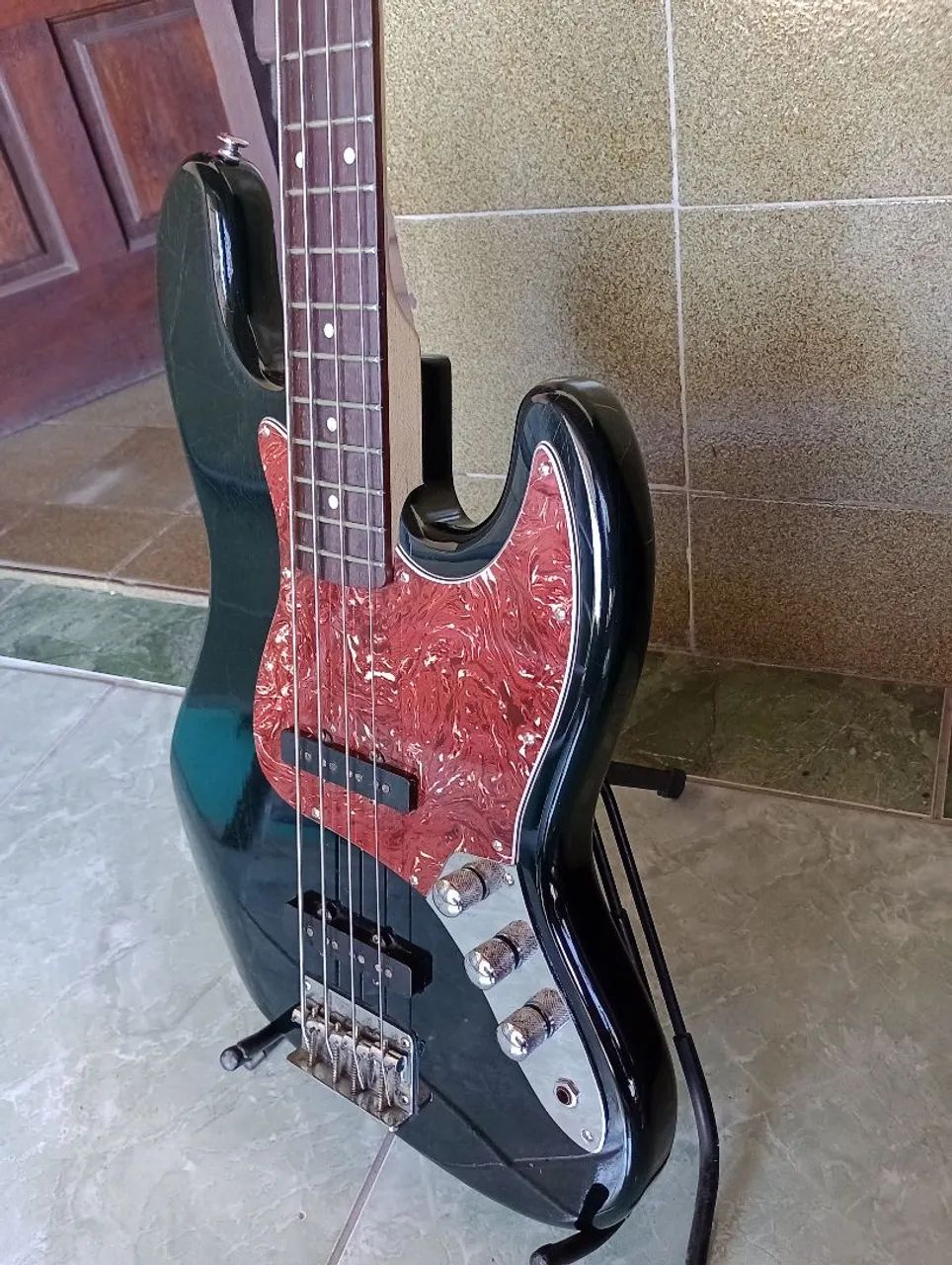 Musical Instruments64520824631299124