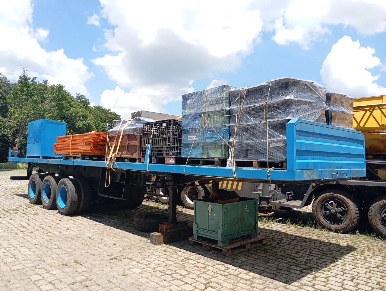 Caminhão Plataforma - Excelente estado - Foto 7