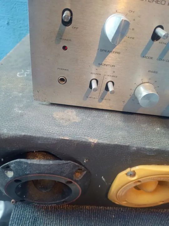 Amplificador com uma boca de 15 potênte  - Foto 2