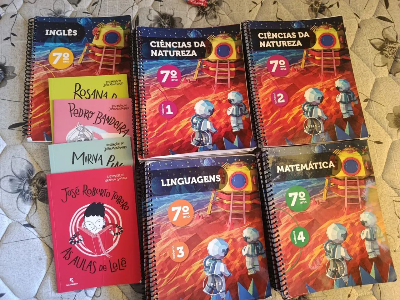 Livros  - Foto 3