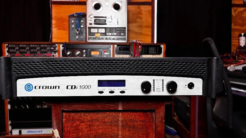 Amplificador de Potência Crown CDi 1000 - Aparelhos de Som - Vila