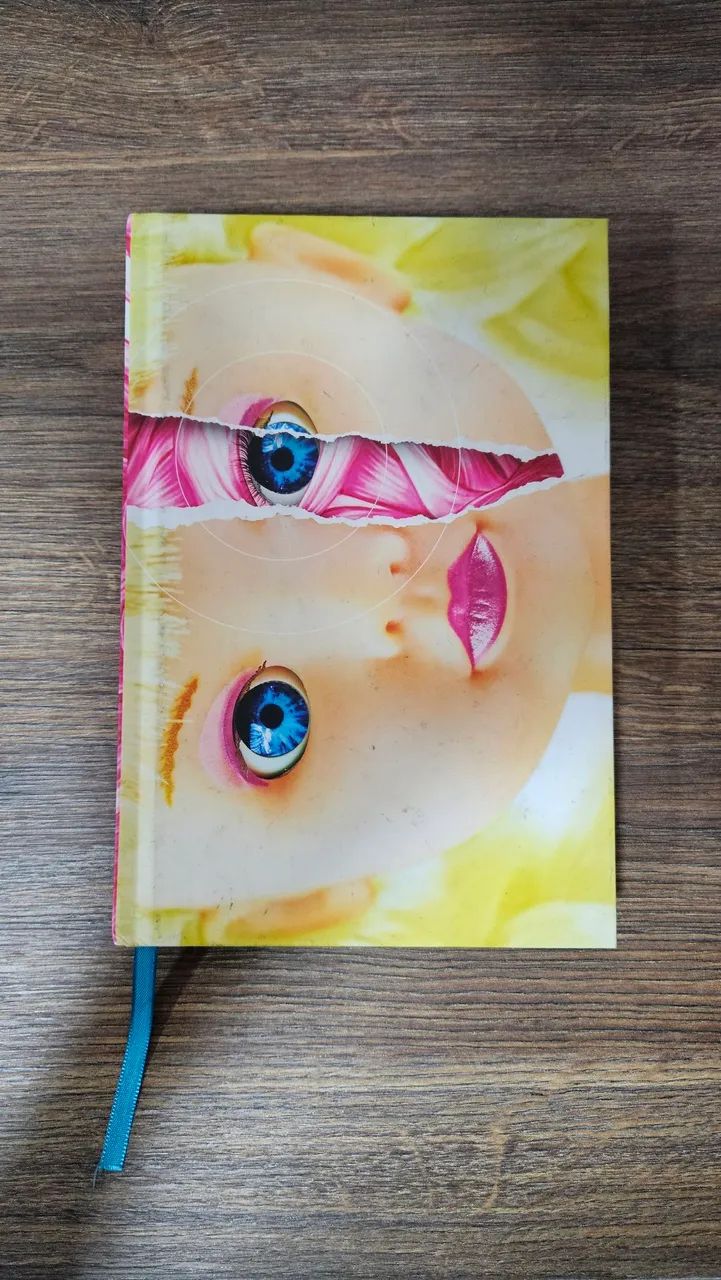 Livro Menina Má - William March - Foto 2