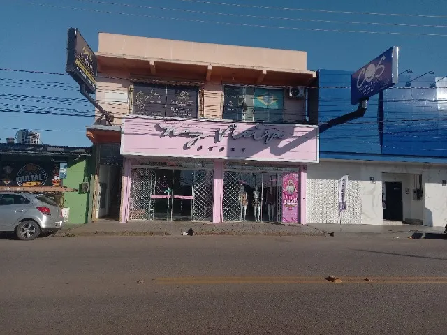 Sala Comercial na Avenida Jatuarana