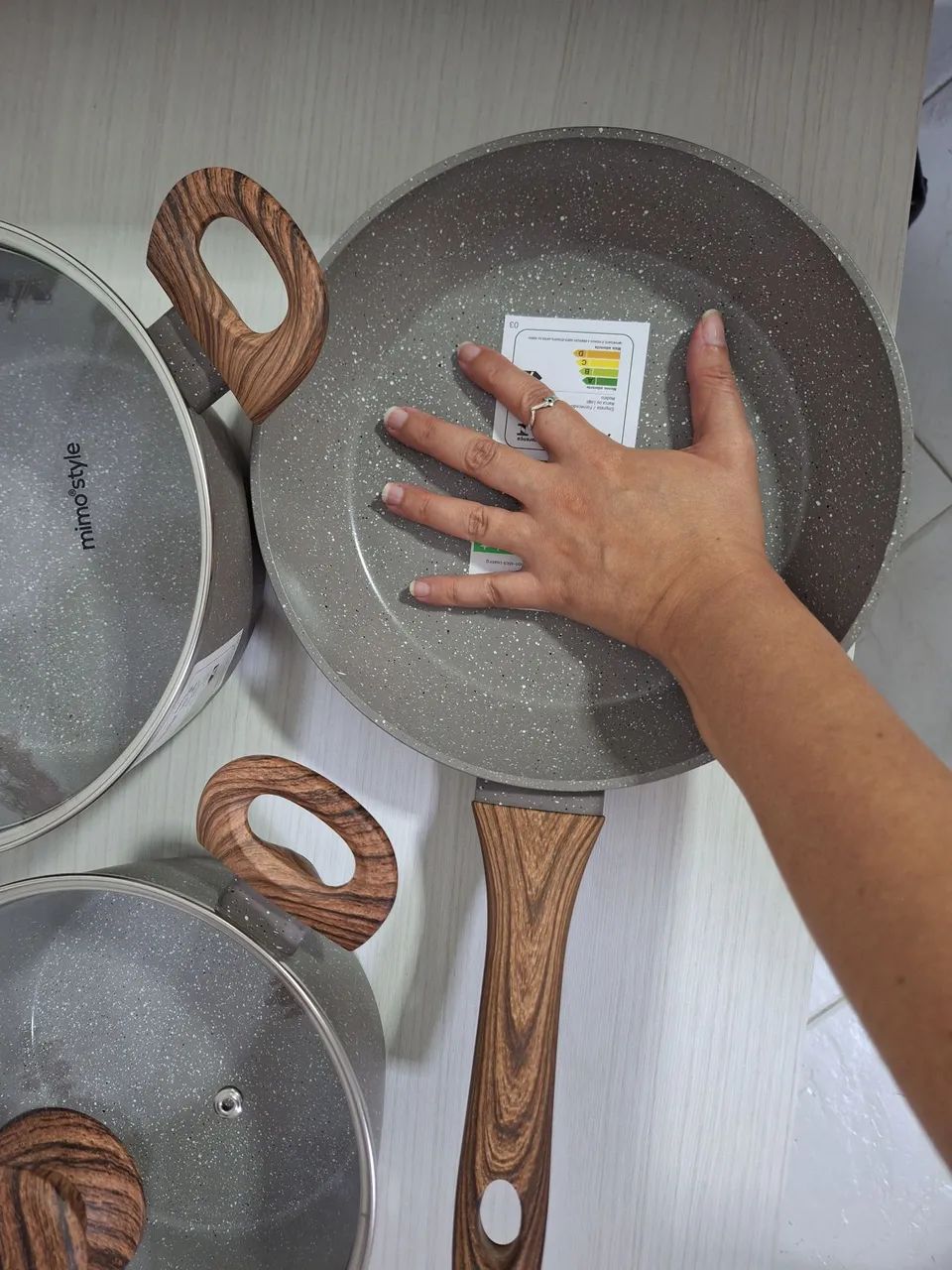 Panelas cerâmica mimo style novas + kit de colheres de madeira - Foto 4