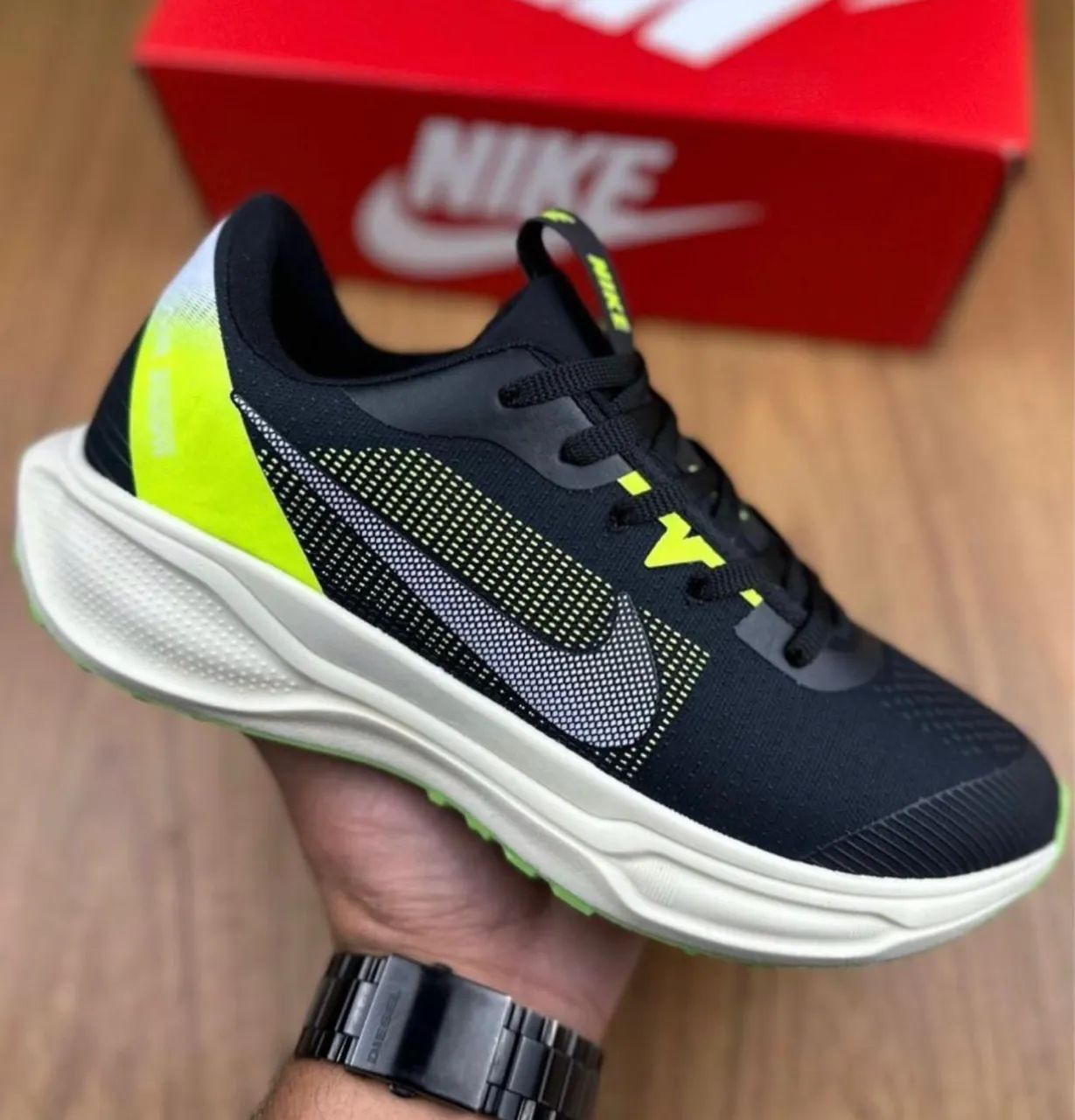 NIKE ディスプレイ看板 導入事例】NIKE BY SHIBUYA SCRAMBLE様 | アビックス株式会社