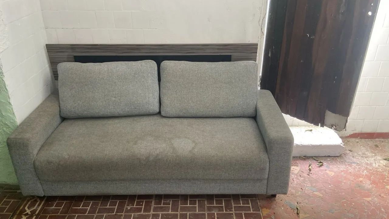 Sofá Cinza 3 lugares - Foto 3