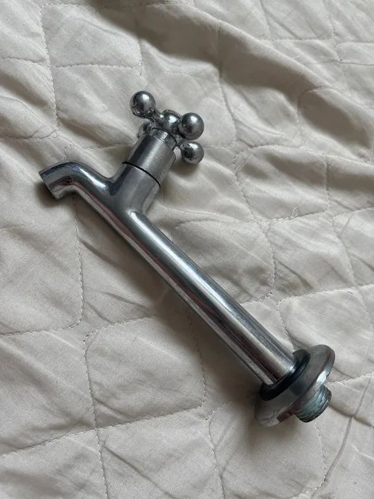 Torneira 64728432249859120