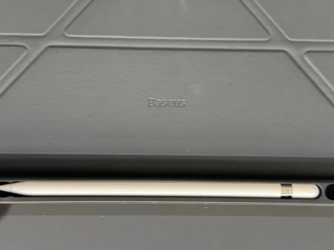 iPad 9 + Apple Pencil + teclado e capa baseus  - Foto 2